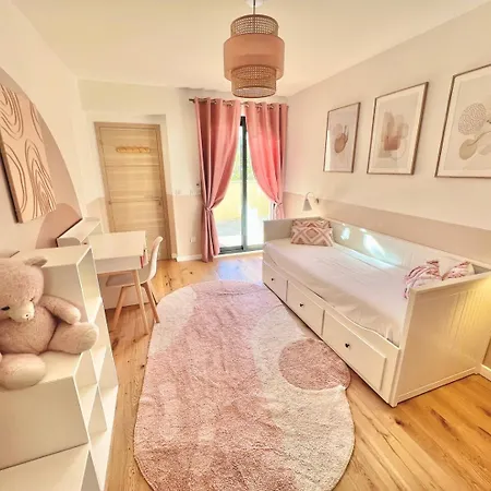 Moderne Pour 8 Personnes - Vue Sur ! فيلة