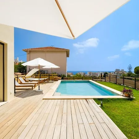Moderne Pour 8 Personnes - Vue Sur ! Nizza