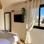 Moderne Pour 8 Personnes - Vue Sur ! *