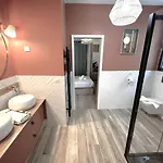Moderne Pour 8 Personnes - Vue Sur ! *