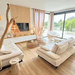 Moderne Pour 8 Personnes - Vue Sur ! *