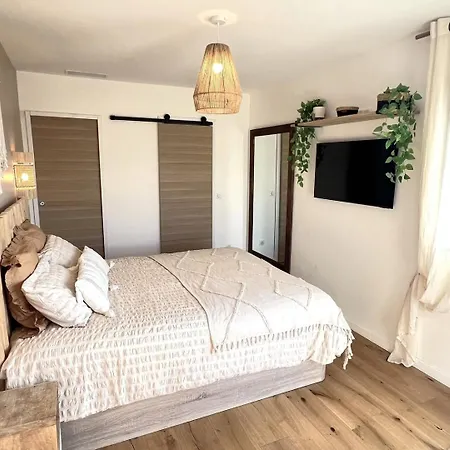 Moderne Pour 8 Personnes - Vue Sur ! Nice