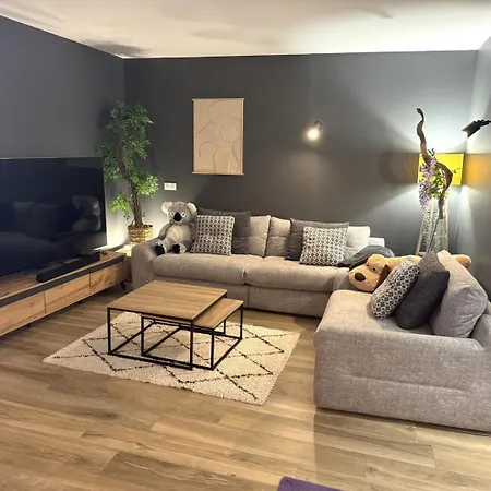 Villa Moderne Pour 8 Personnes - Vue Sur !