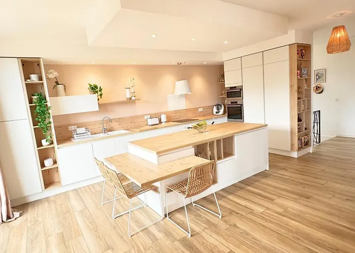 Moderne Pour 8 Personnes - Vue Sur !